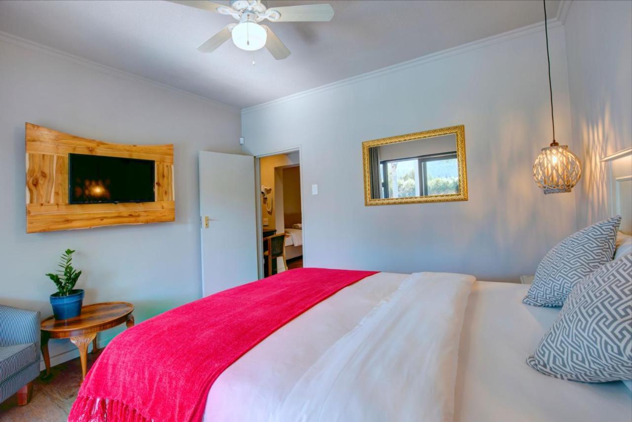 Amour Guest House George Exterior photo
